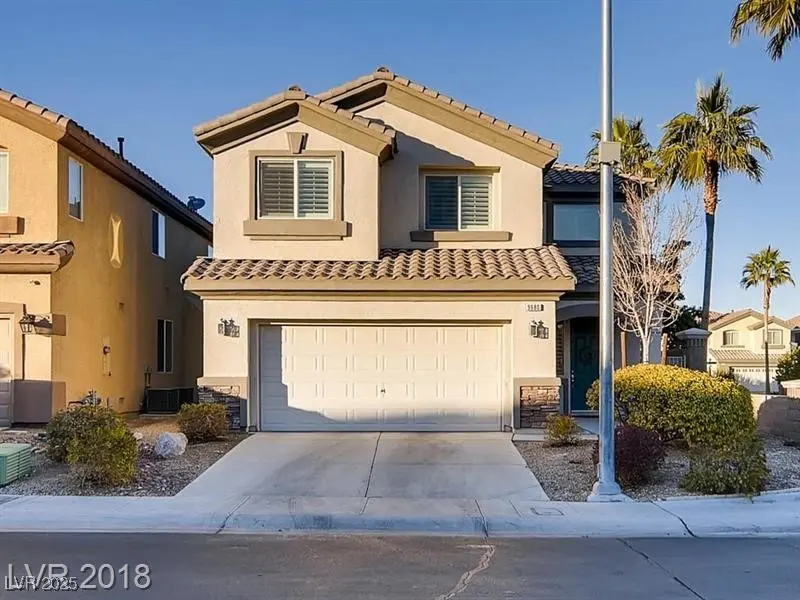 Photo of Listing #2709593