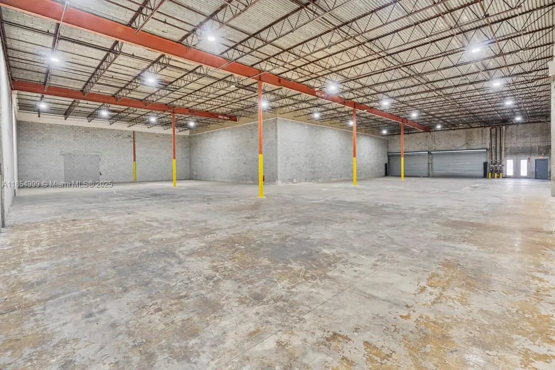 Photo of Listing #A11854999