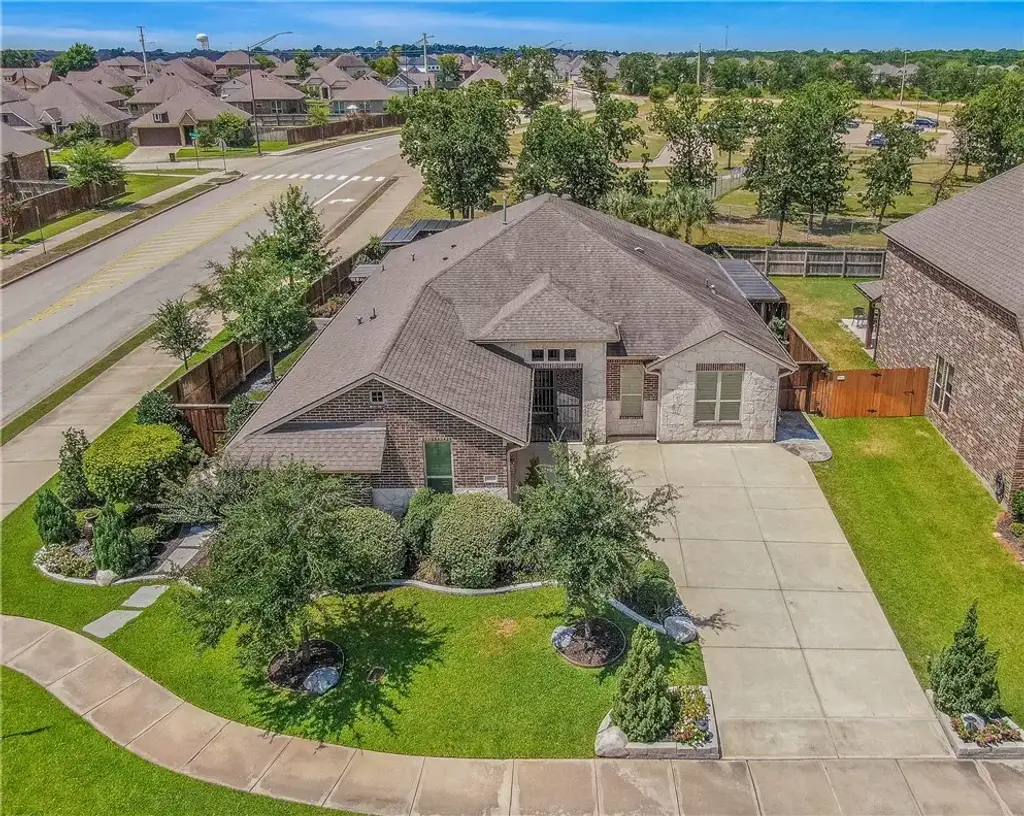 4001 Dunlap Loop, College Station
