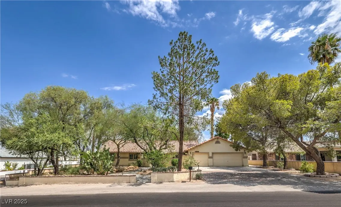 Photo of Listing #2712508