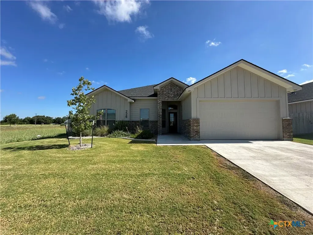 226 Sand Lilly Drive, Temple