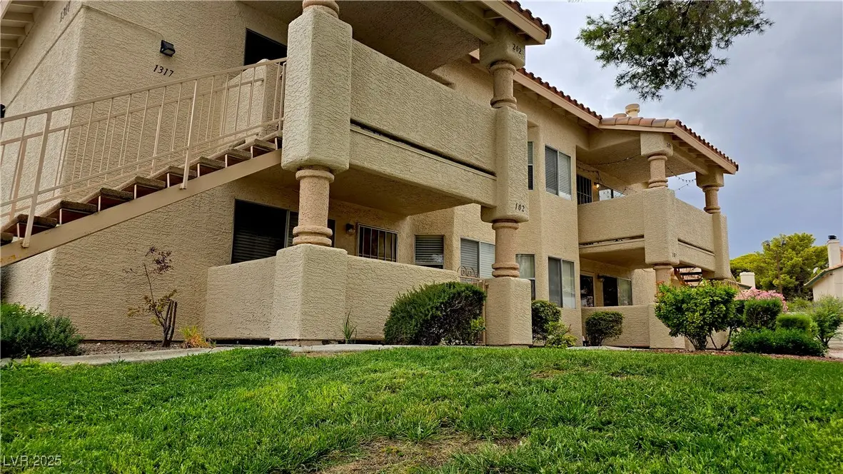 Photo of Listing #2712894