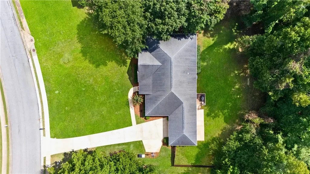 2202 Calcutta Dr, Opelika