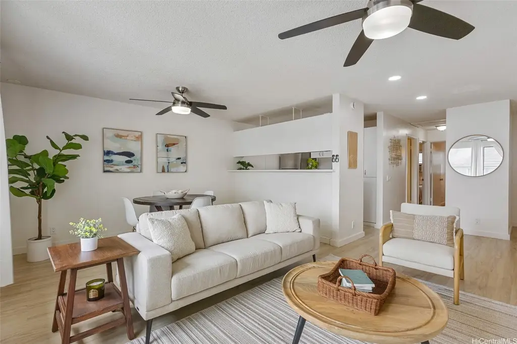 46-267 Kahuhipa Street # C311, Kaneohe