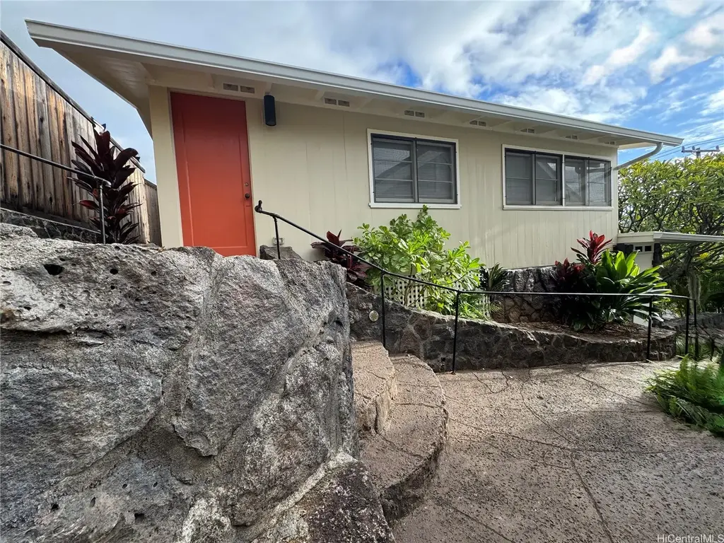 2114 - Ohana Wilder Avenue # 'ohana, Honolulu