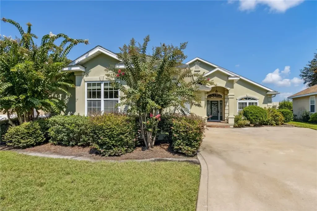 1604 Sandpiper Court, St Marys