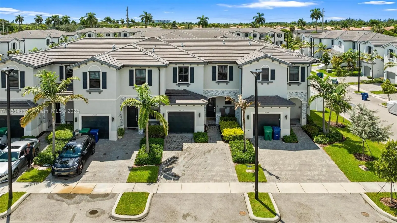 Photo of Listing #A11864652