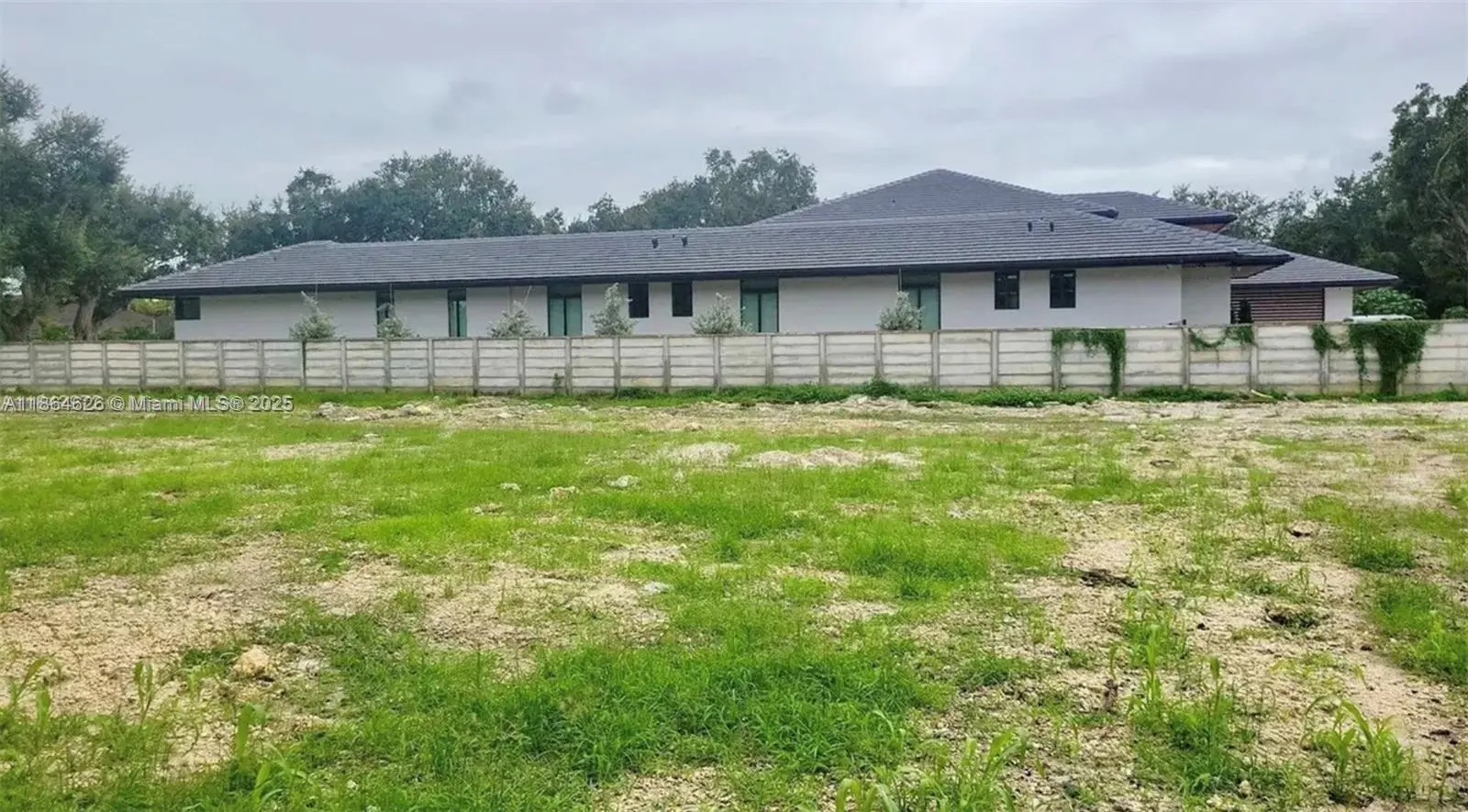 Photo of Listing #A11864626