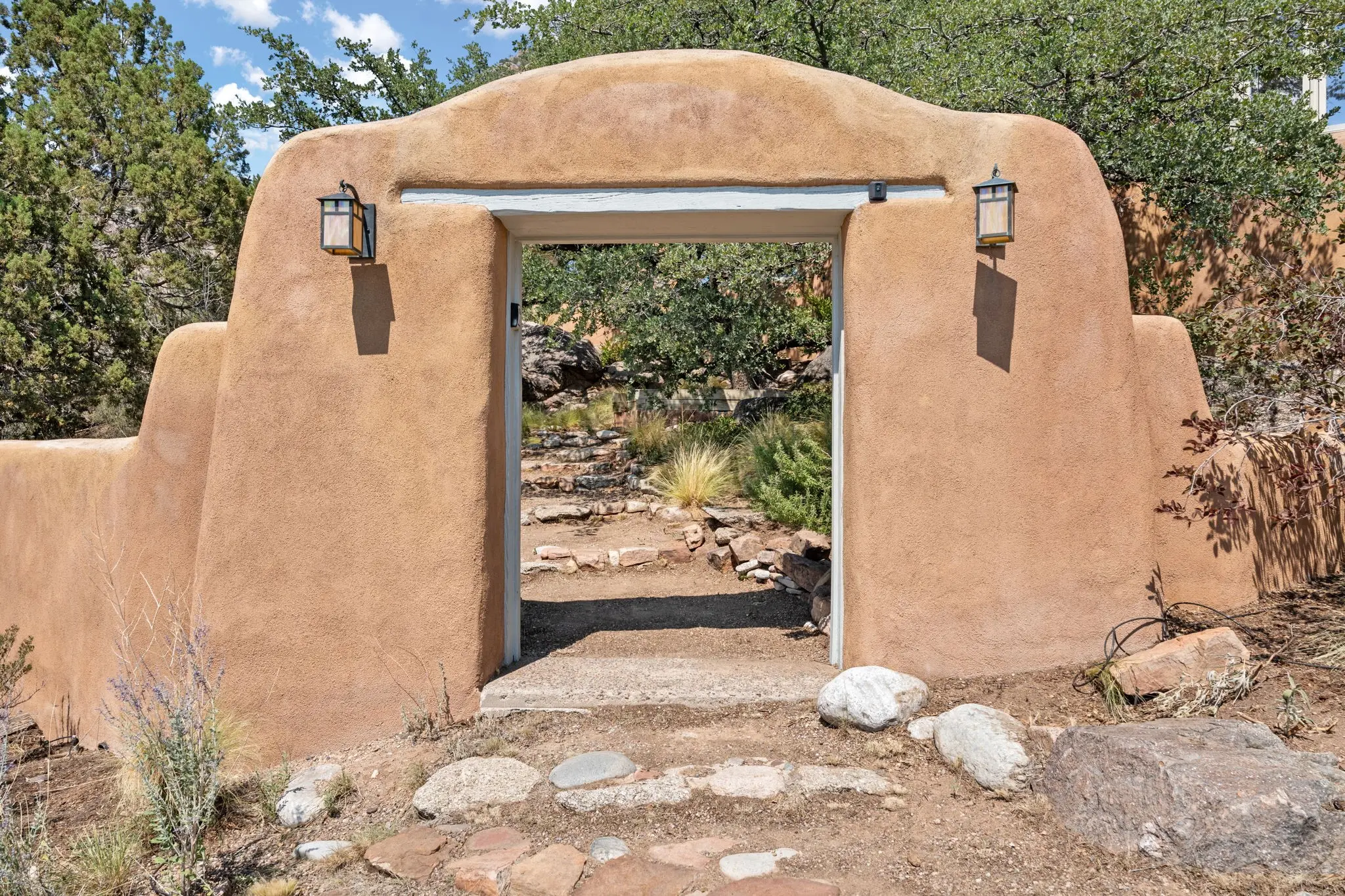 10 La Luz Trail Ne, Albuquerque
