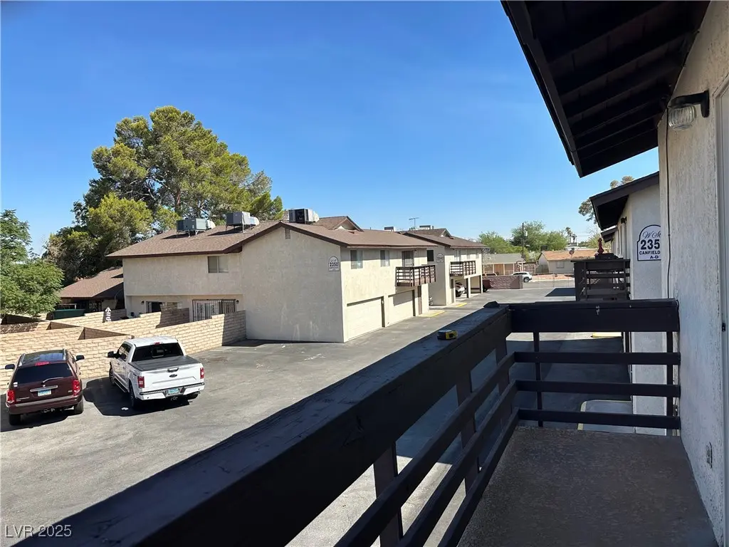 Photo of Listing #2712970