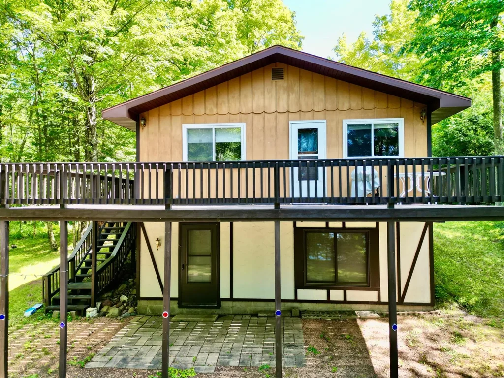 11327 Bartsch Rd, Presque Isle