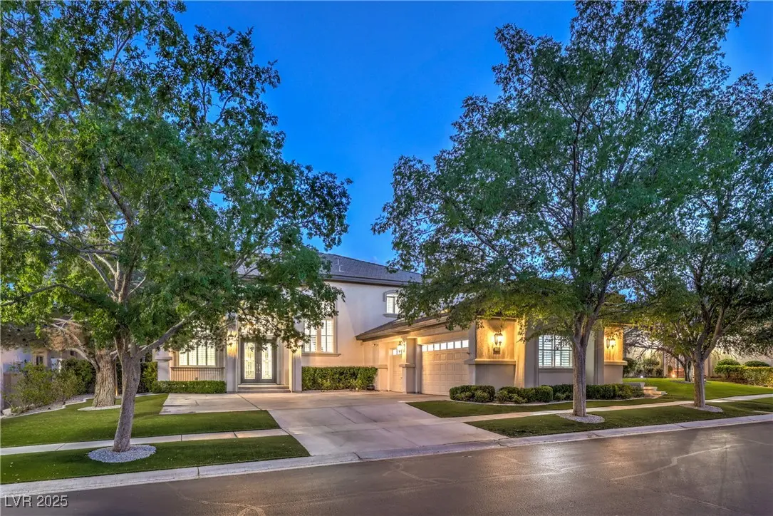 Photo of Listing #2712323