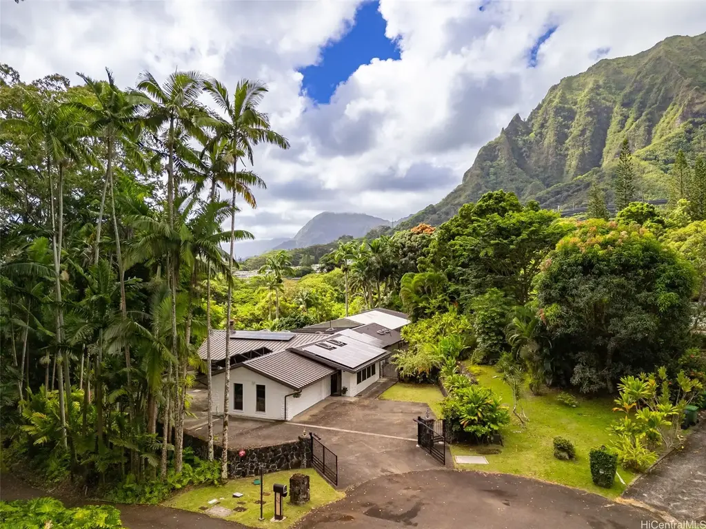 46-403 Holoanai Way, Kaneohe
