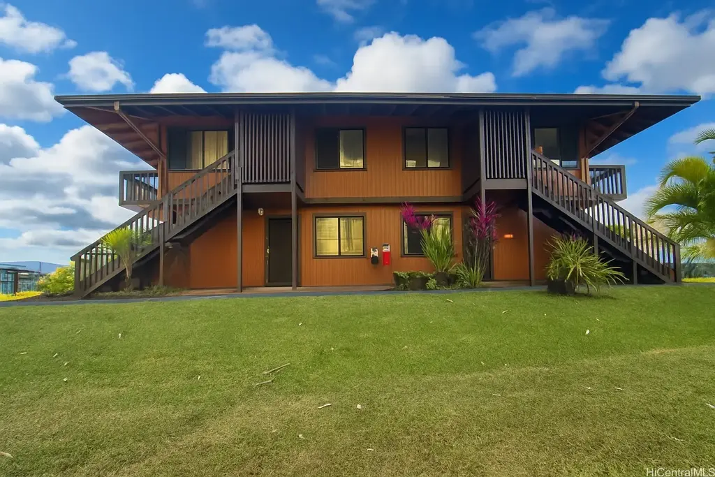 2069 California Avenue # 15c, Wahiawa