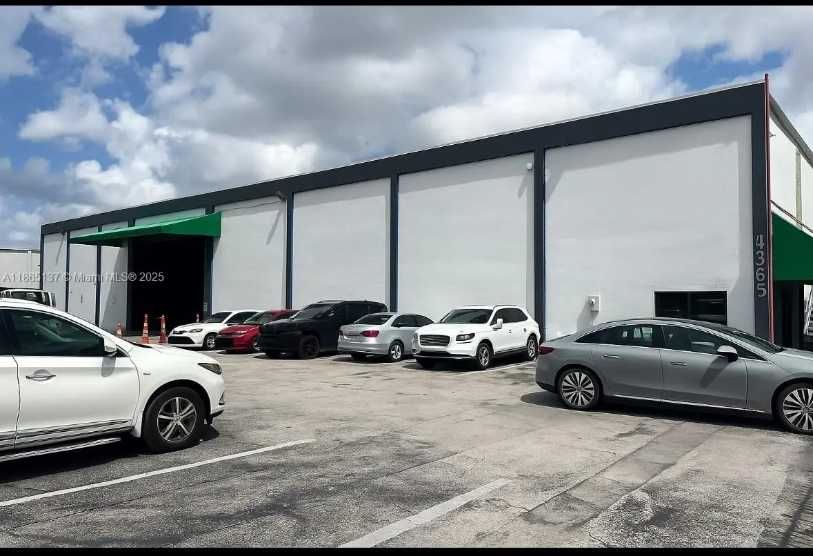 Photo of Listing #A11865137