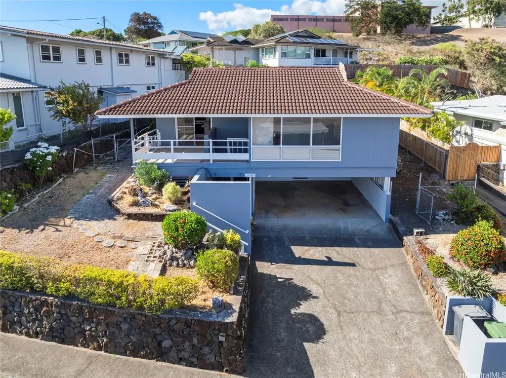 2185 Ala Mahamoe Street, Honolulu