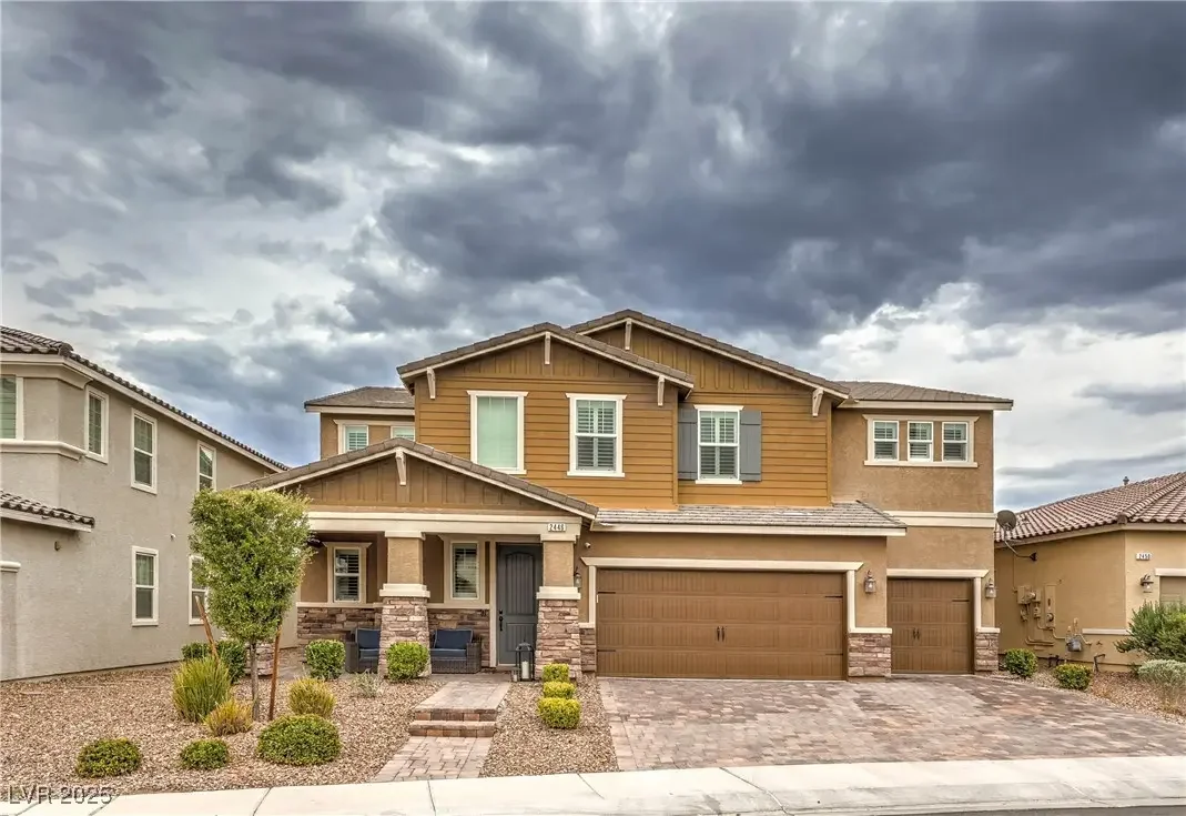 Photo of Listing #2713400