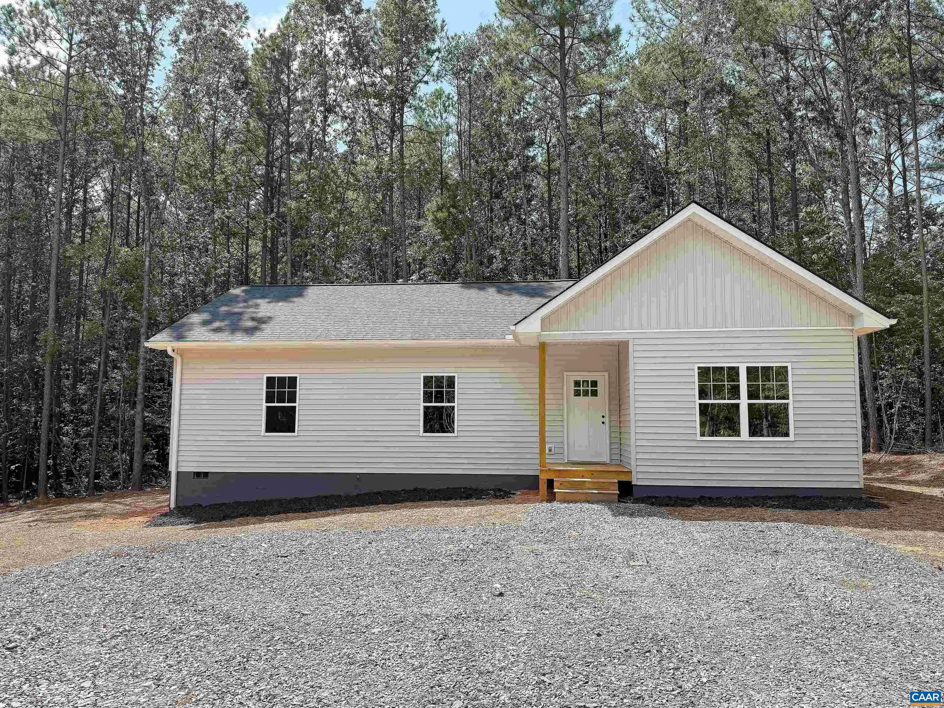 197 Slate River Trl, Arvonia