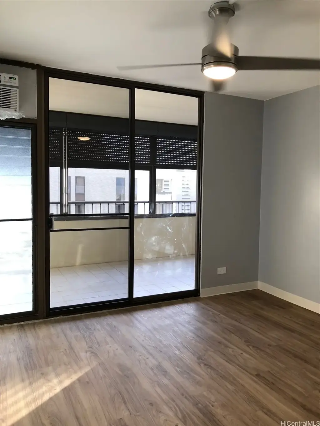 1521 Alexander Street # 1406, Honolulu
