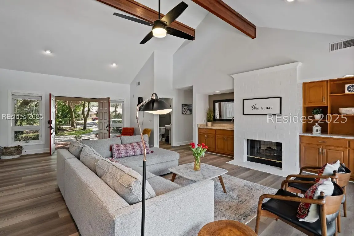 Photo of Listing #500849