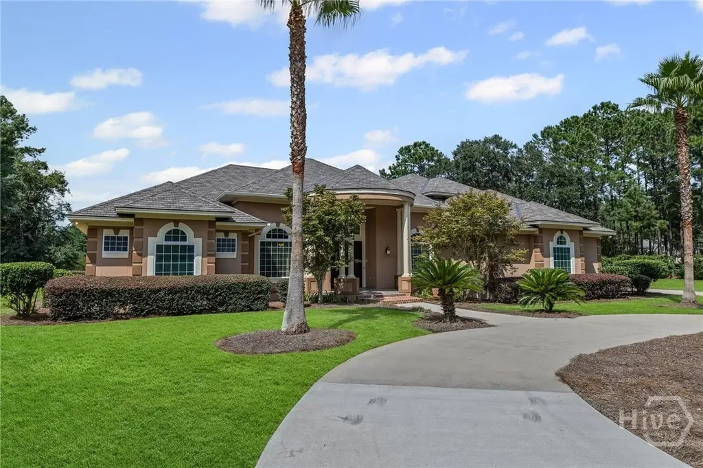 1108 Saint Catherine Circle, Richmond Hill