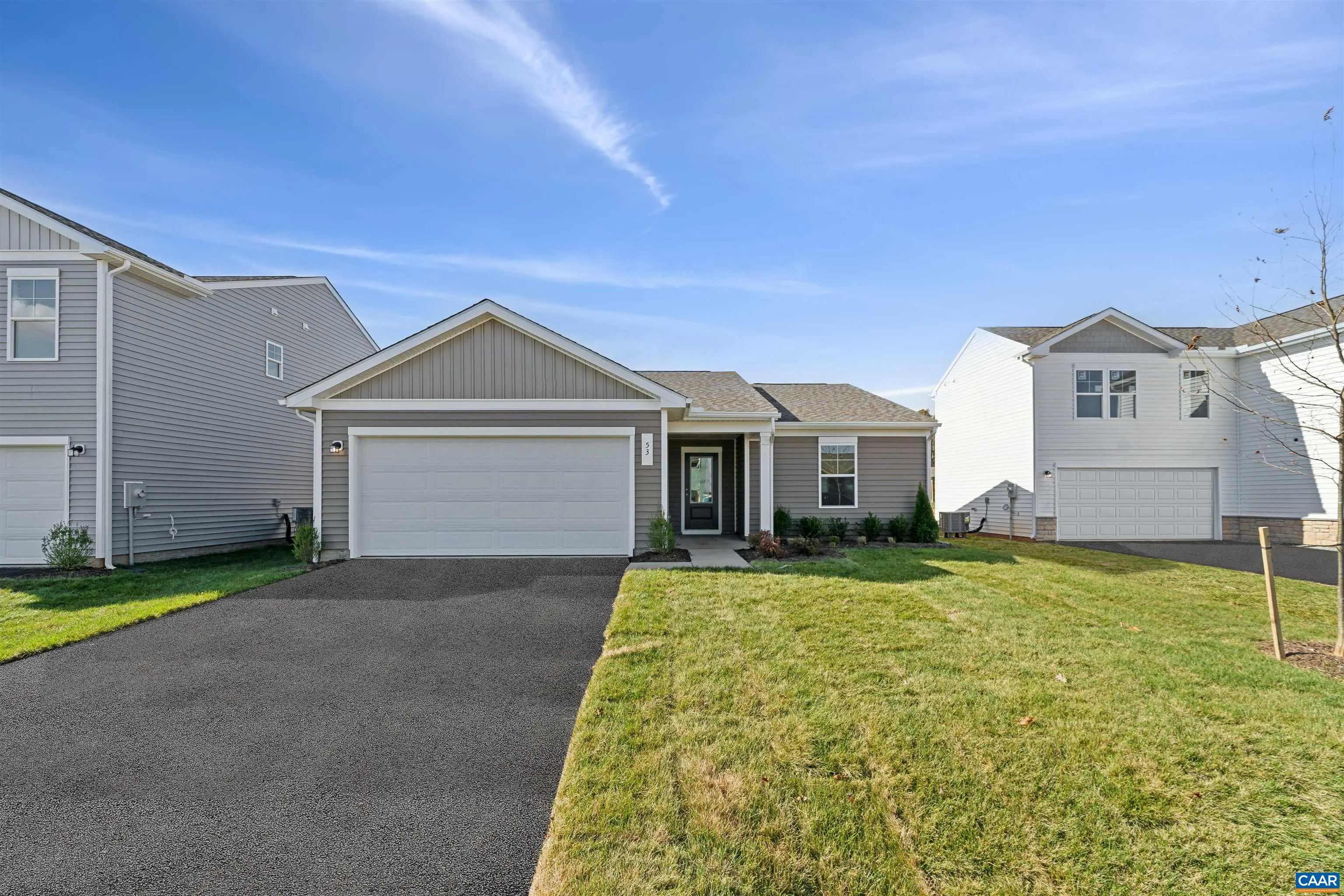 322 Oldfield Dr, Charlottesville