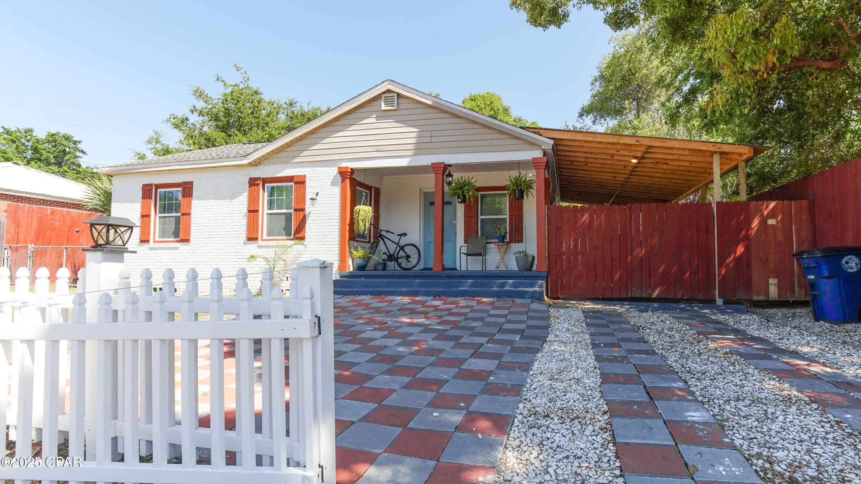 1424 W 11th Street, Panama City