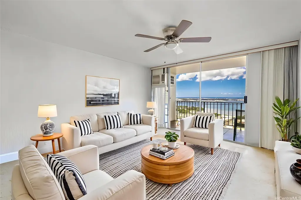 98-099 Uao Place # 3205, Aiea