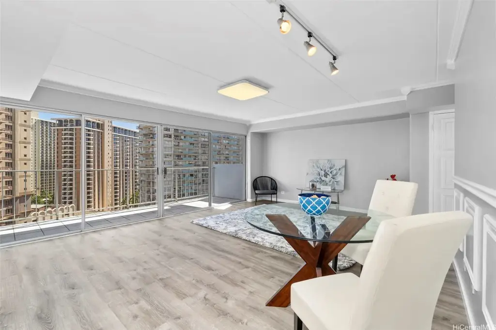 1804 Ala Moana Boulevard # 17b, Honolulu
