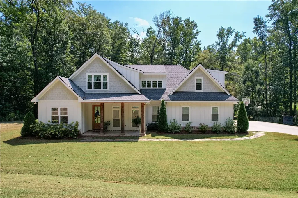 1357 Tal Heim St, Auburn