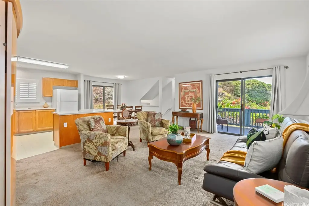 2001 Kamalalehua Place, Honolulu