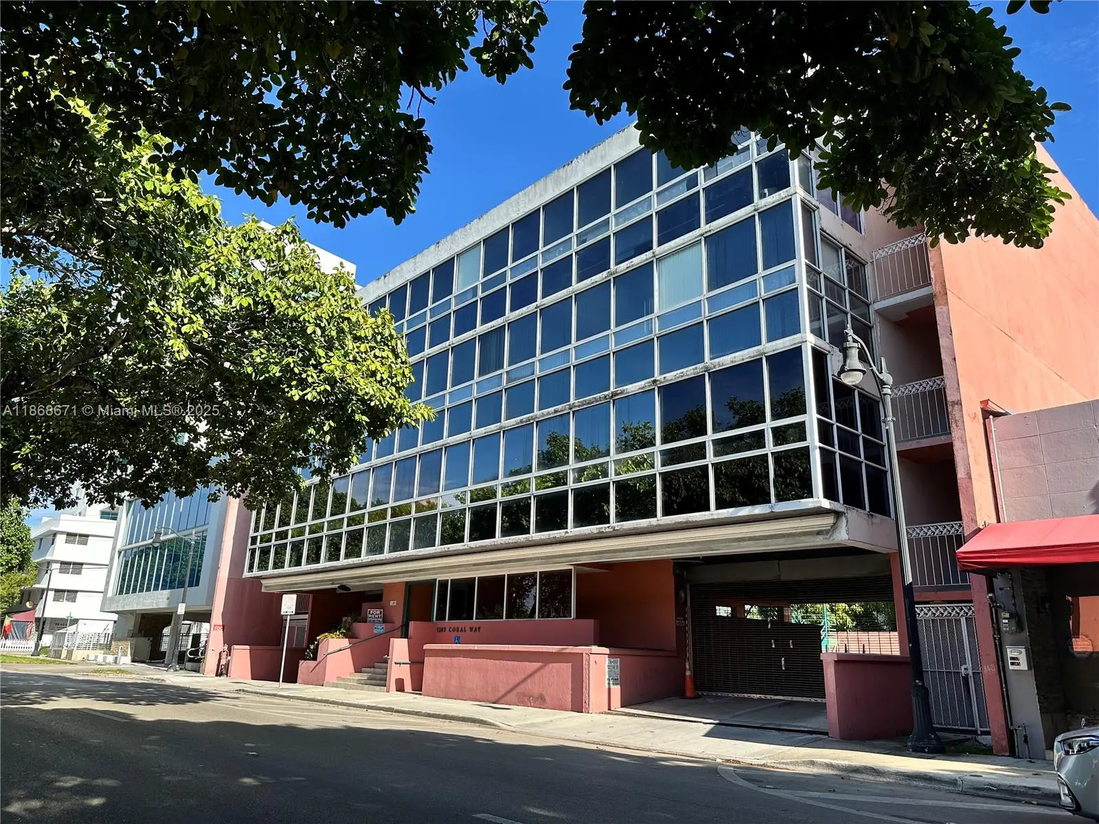 Photo of Listing #A11868671