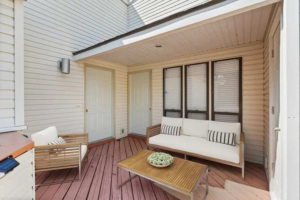 53 Woodsdale Drive, Holiday Island