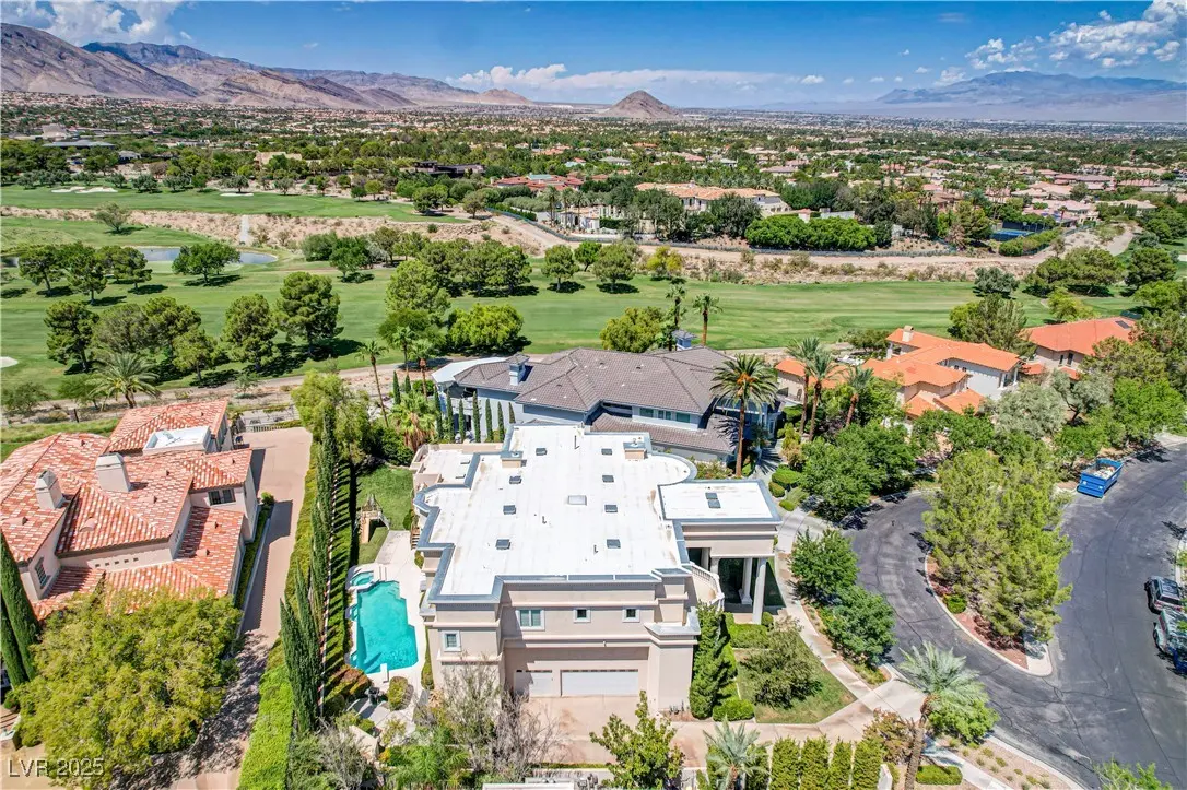 Photo of Listing #2714413