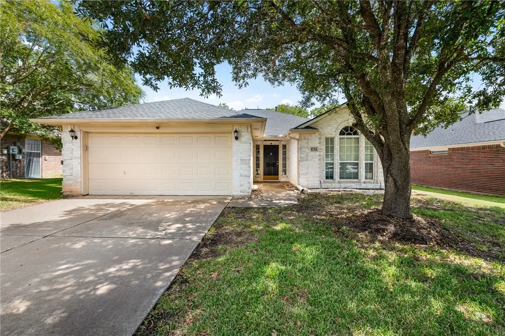 1711 Beaver Pond Court, Bryan