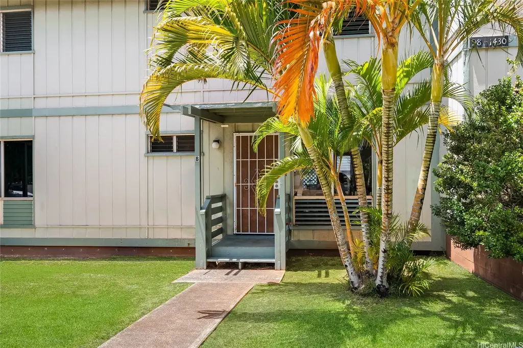 98-1430 B Kaahumanu Street # 55, Pearl City