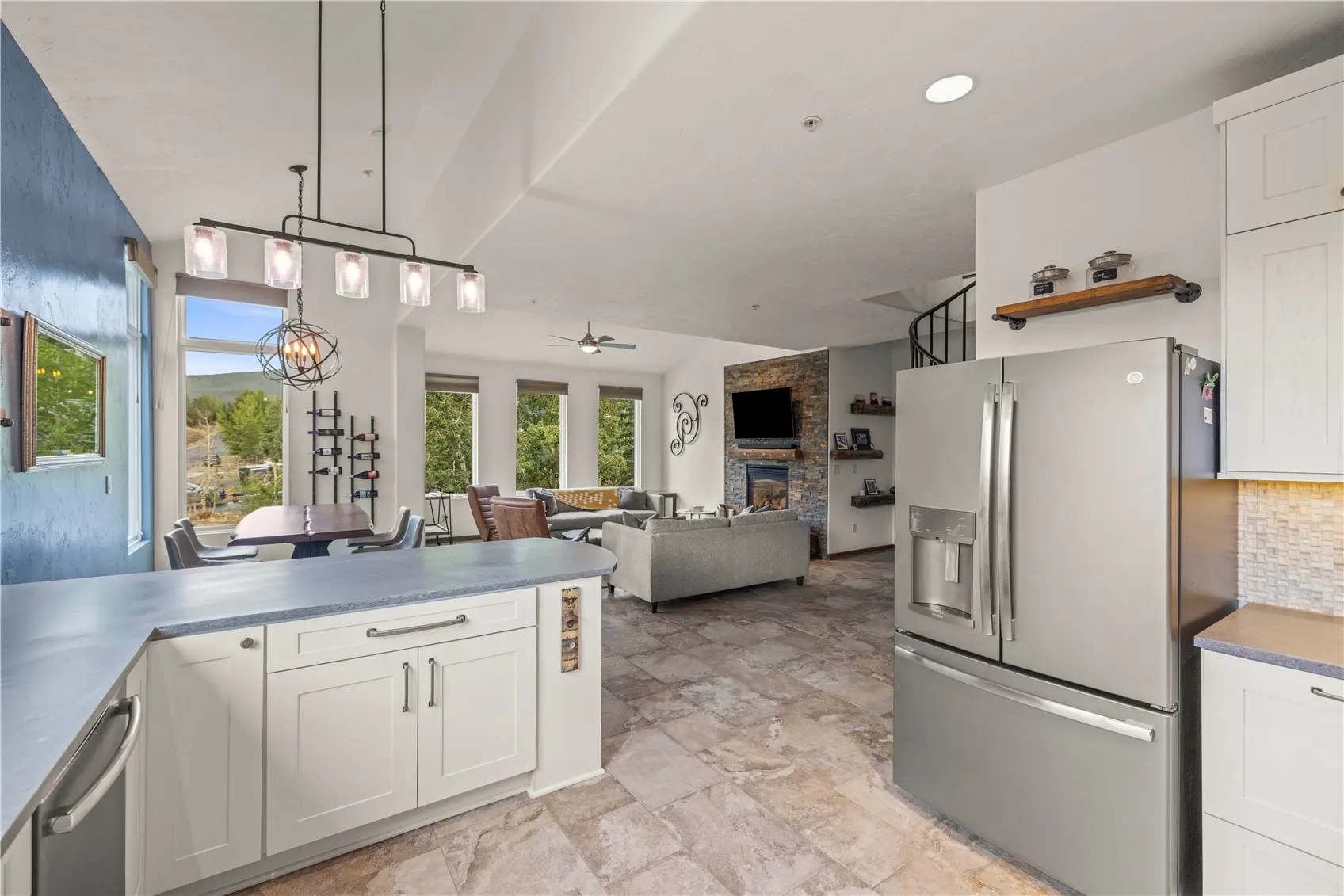 117 S 6th Avenue 13, Frisco