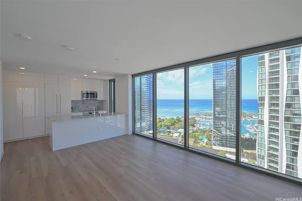 987 Queen Street # 2601, Honolulu