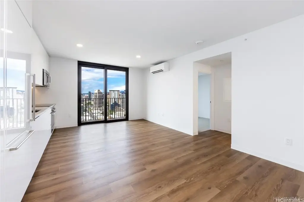 987 Queen Street # 3403, Honolulu