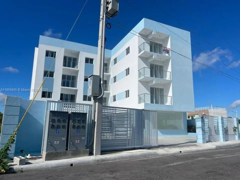 Photo of Listing #A11869495