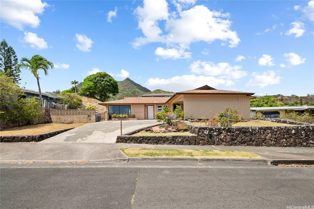 322 Keolu Drive, Kailua