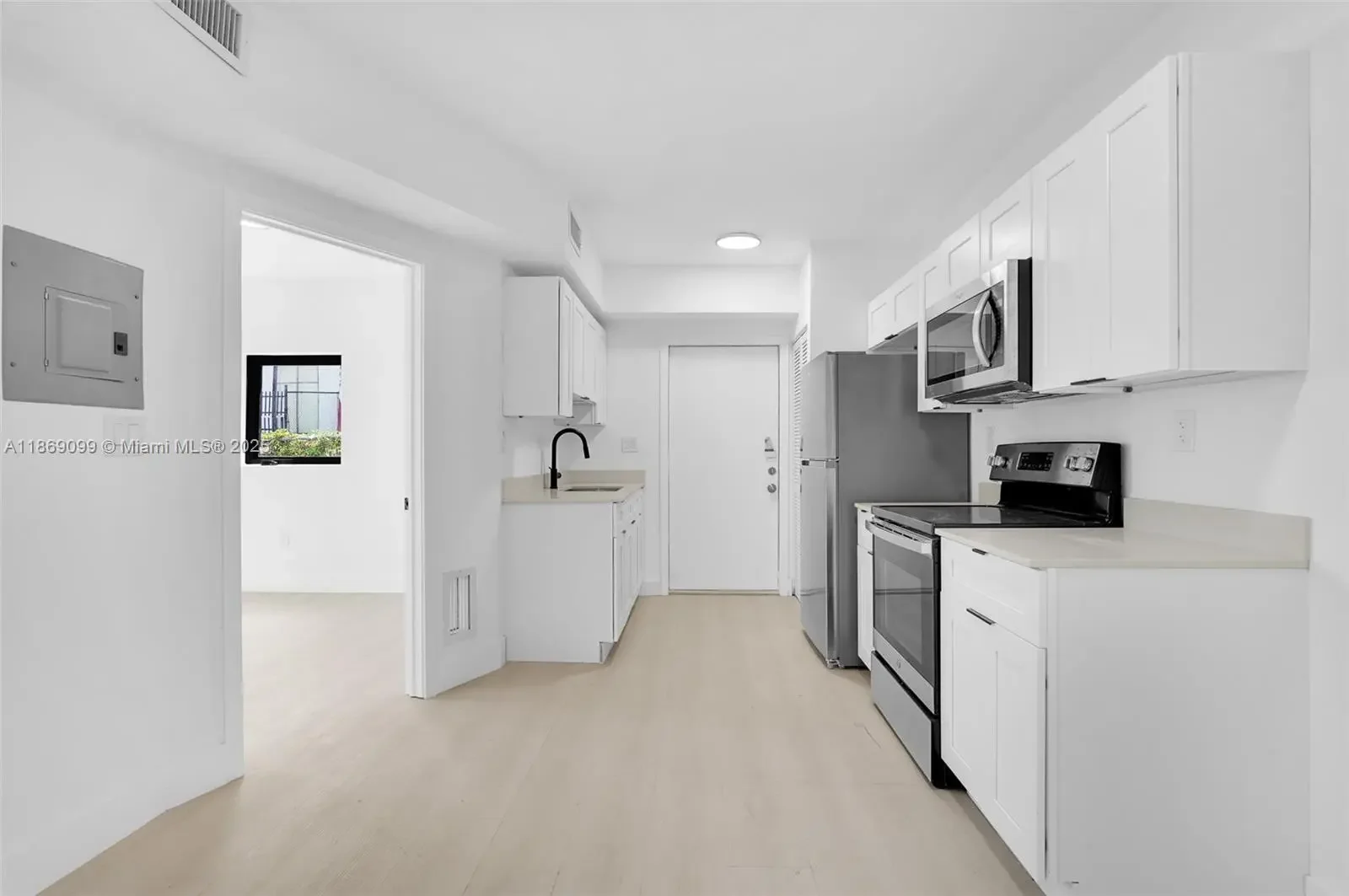 Photo of Listing #A11869099