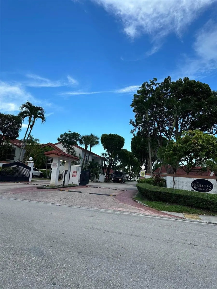 Photo of Listing #A11869962