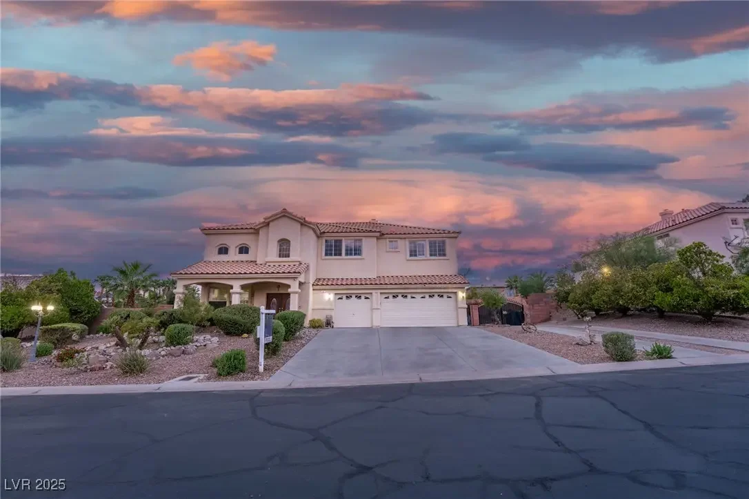 Photo of Listing #2715268