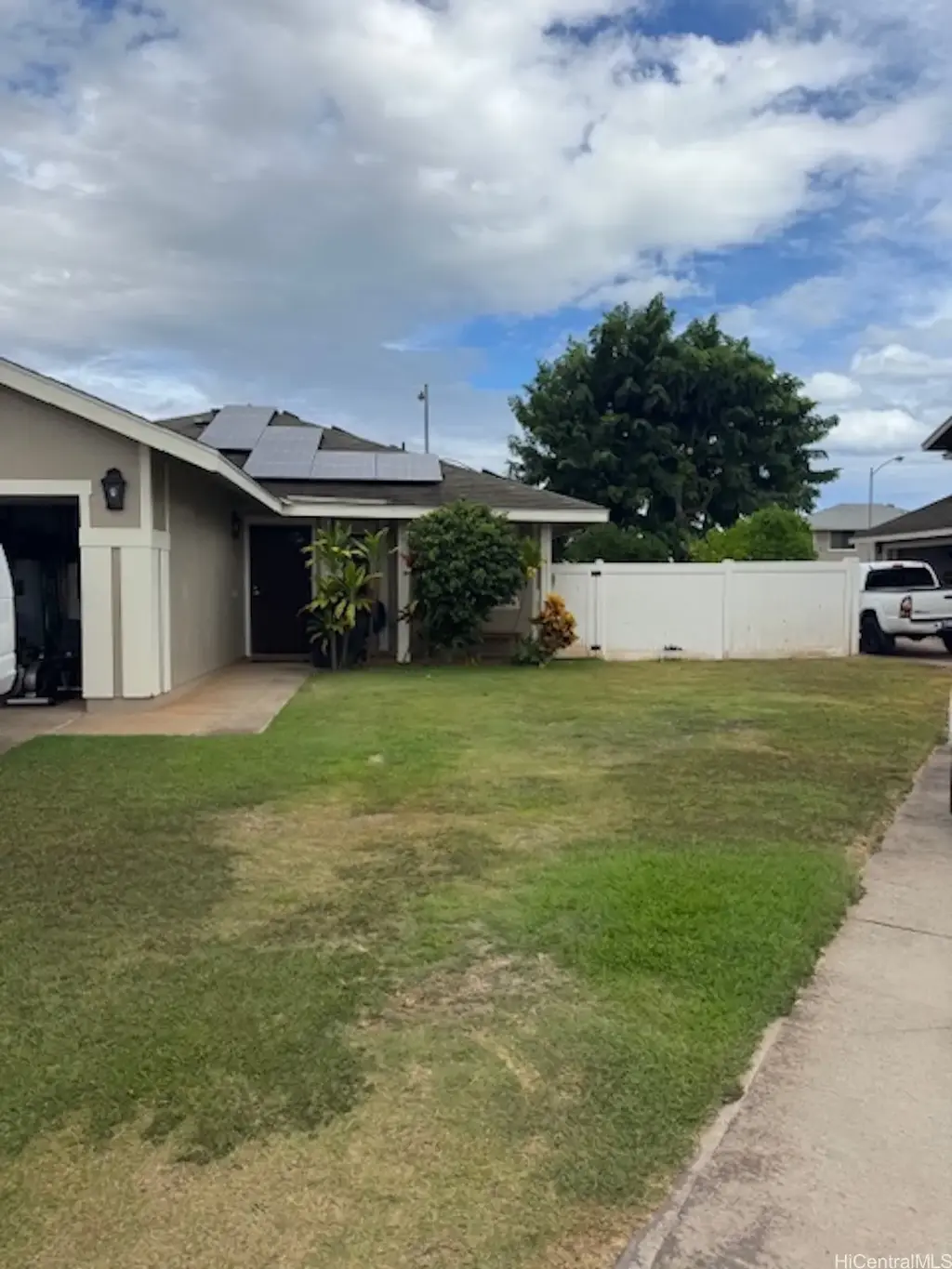 91-1061 Ualakupu Street, Kapolei