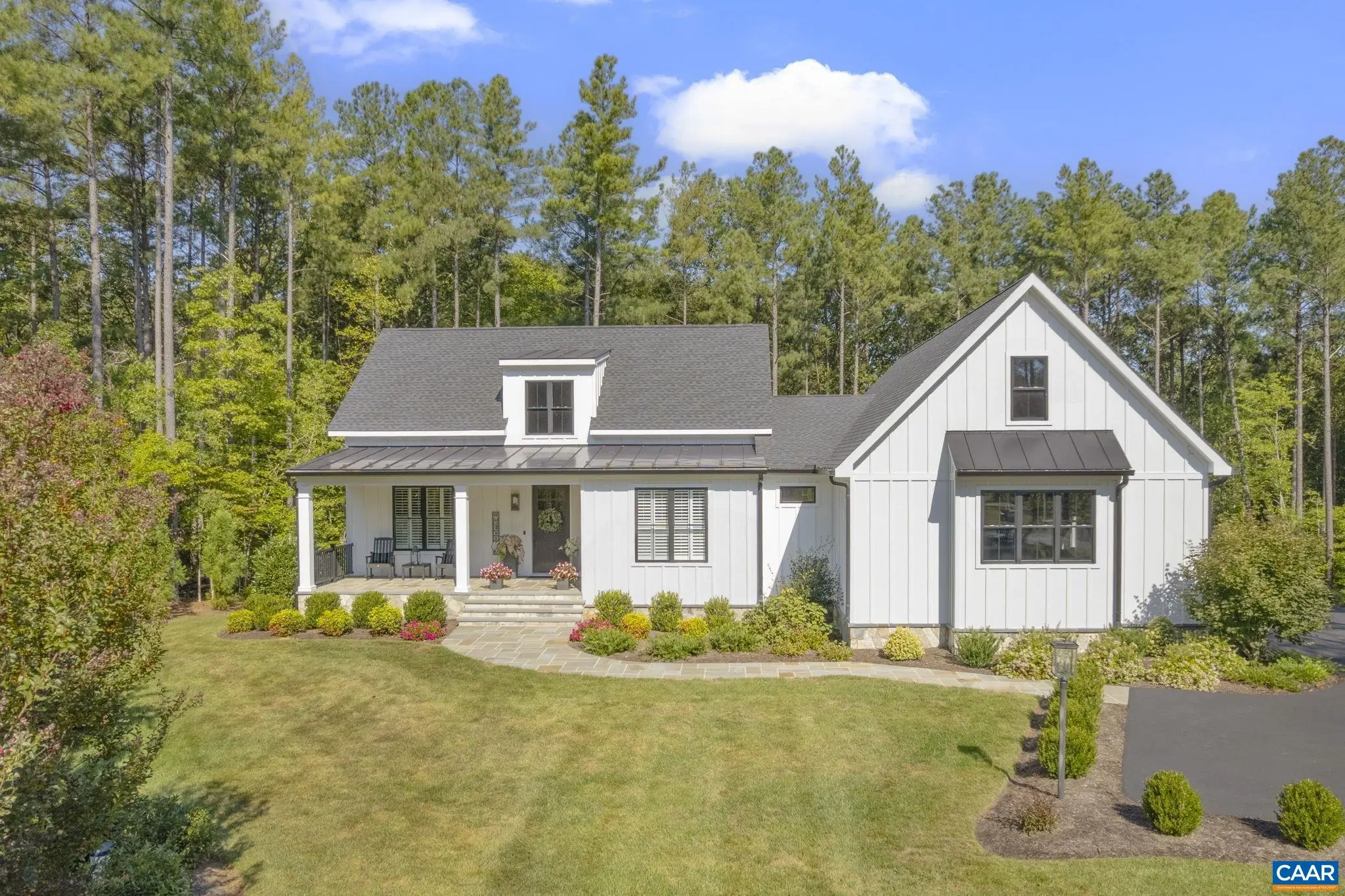 98 Pine Shadow Ct, Troy