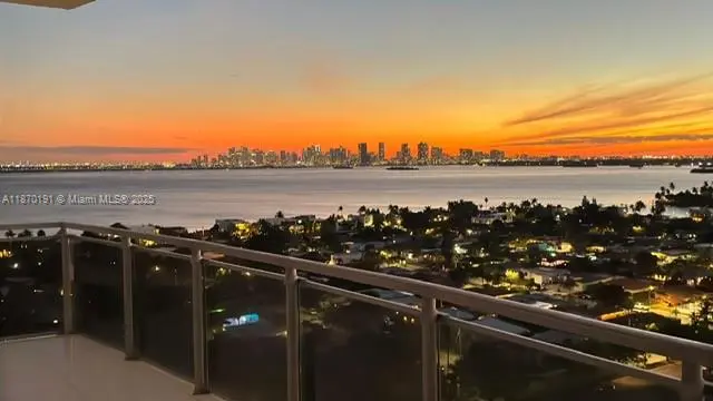 Photo of Listing #A11870191