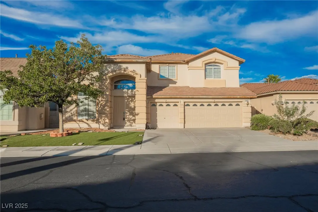 Photo of Listing #2715330