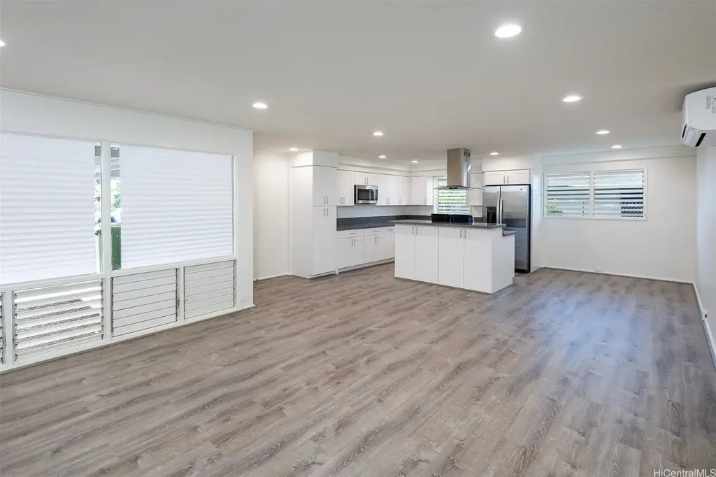 1458 Akialoa Place, Kailua