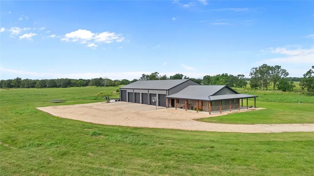 887 Colcord Keithly Road, Colcord